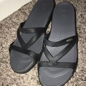 Crocs slip on sandals